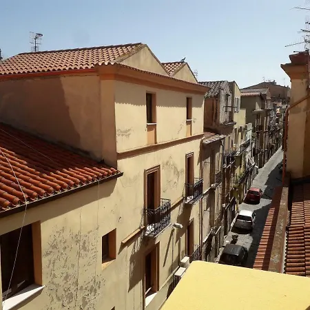 Apartment Storici Piazza Collegio